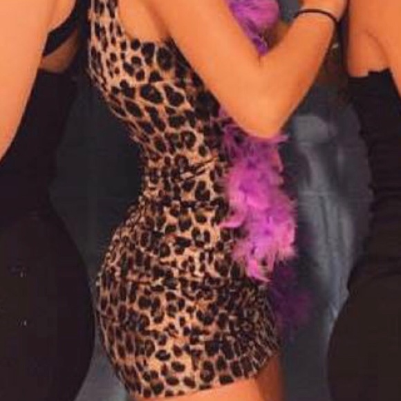 Cheetah dress - Picture 2 of 2